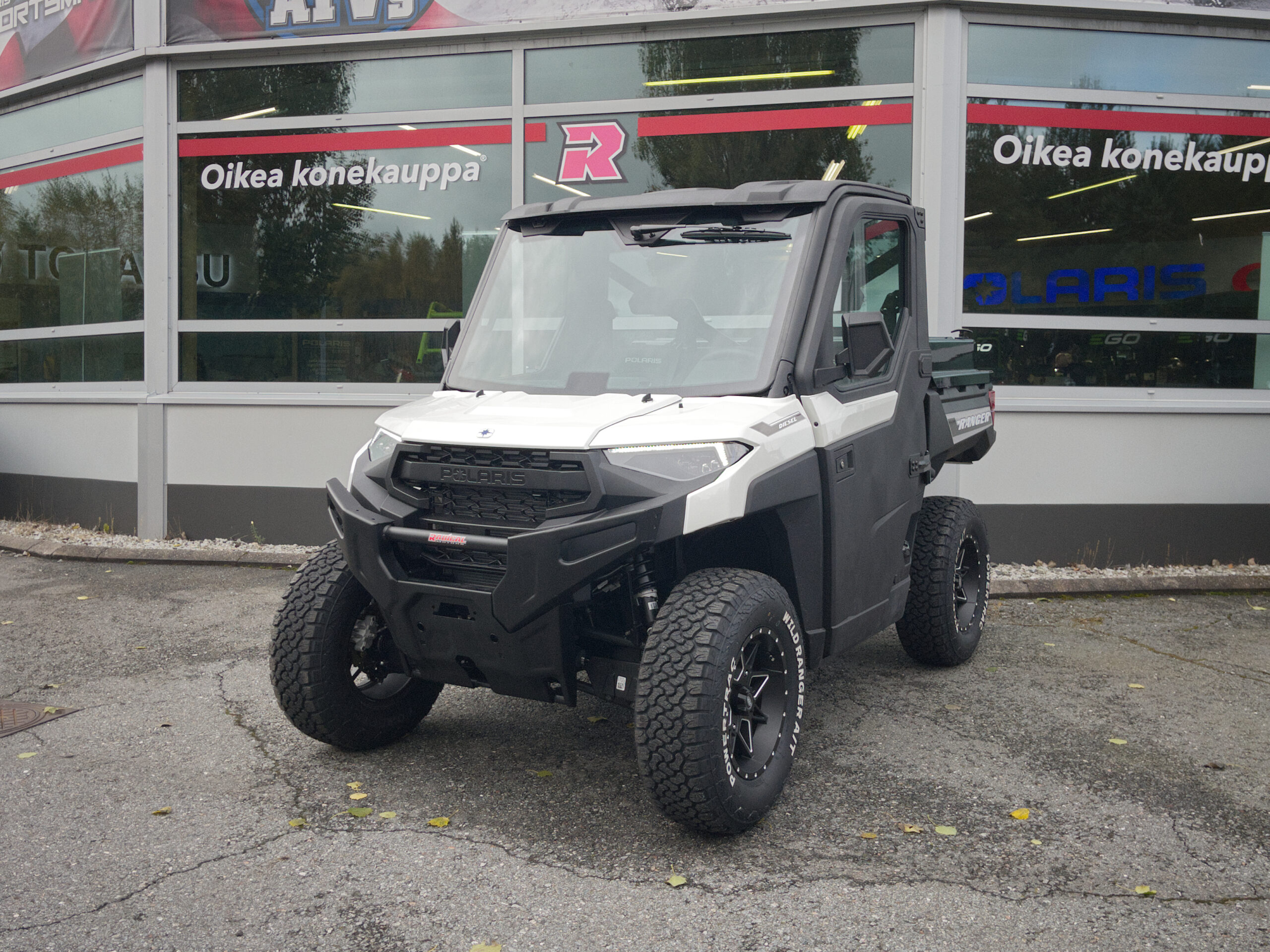 POLARIS RANGER DIESEL EPS 4X4 T1b ProFit lämpöhytillä - Image 2