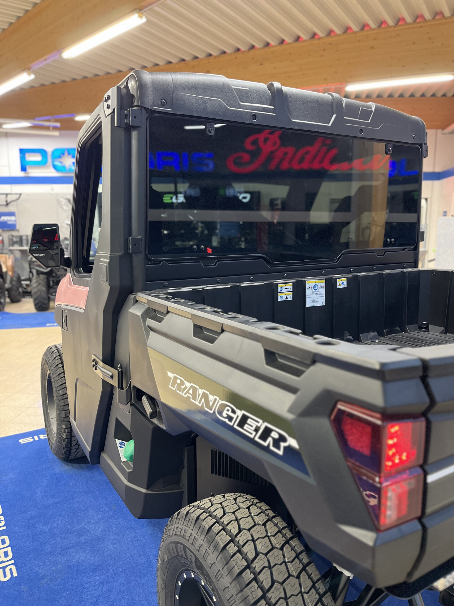 POLARIS RANGER DIESEL EPS 4X4 T1b ProFit lämpöhytillä - Image 19